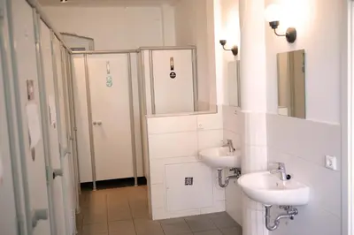 Ein Badezimmer in der Unterkunft Urban Loft in Vibrant Kreuzkölln