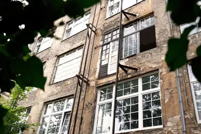 Das Gebäude in dem sich die Ferienwohnung befindet