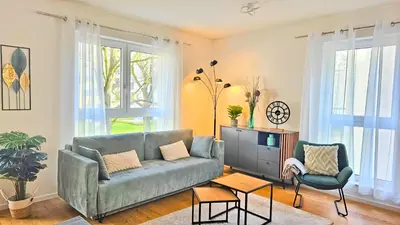 Ein Sitzbereich in der Unterkunft RelaxRefugium LUXUS - Küche, Arbeitsplätze, Stellplatz & Komfort für bis 6 Gäste
