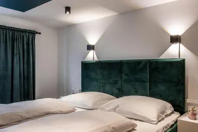 Ein Bett oder Betten in einem Zimmer der Unterkunft Oran Apartment 1