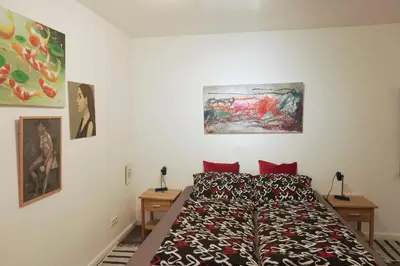 Ein Bett oder Betten in einem Zimmer der Unterkunft Studio am Engelbecken Berlin