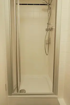 Ein Badezimmer in der Unterkunft Studio am Engelbecken Berlin