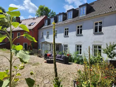 Ein Garten an der Unterkunft Ferienwohnungen Hermannsmuehle