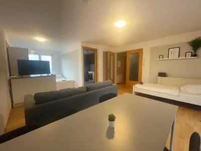 TV/Unterhaltungsangebot in der Unterkunft 3-Zimmer-Monteurswohnung in Werder für 6 Personen