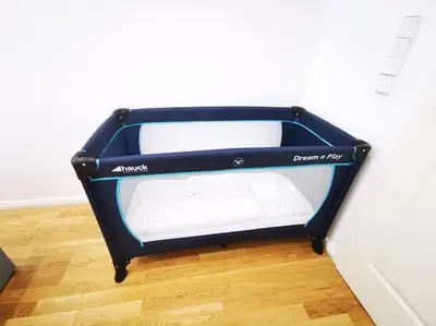 Ein Bett oder Betten in einem Zimmer der Unterkunft INVAL by ROCKCHAIR Apartments l SUPERHOST Status l 2 Bedrooms Boxspringbeds 2 Bathrooms in City Center 