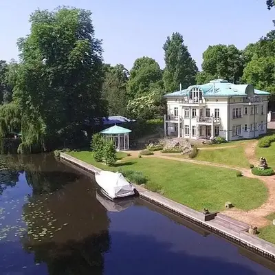 Havelpalais Comfortable holiday residence
