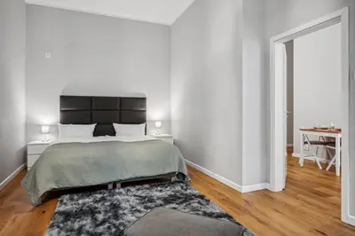 Ein Bett oder Betten in einem Zimmer der Unterkunft Center Apartments in PrenzlauerBerg