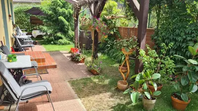 Ein Garten an der Unterkunft FeWo 
