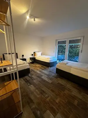 Ein Bett oder Betten in einem Zimmer der Unterkunft 2-Zimmer Wohnung, Parkplatz und Terrasse, Nah A10 und Berlin