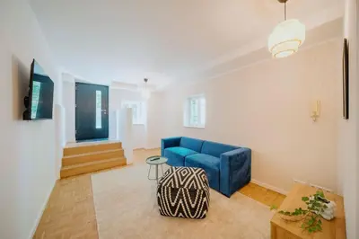 Ein Sitzbereich in der Unterkunft Parklounge Apartment in historic Villa