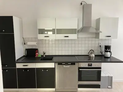 Küche/Küchenzeile in der Unterkunft 2-Zimmer-Ferienwohnung 55 qm, bei Berlin