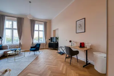 TV/Unterhaltungsangebot in der Unterkunft Jomi Stays - Privates Apartment beim Ku'damm