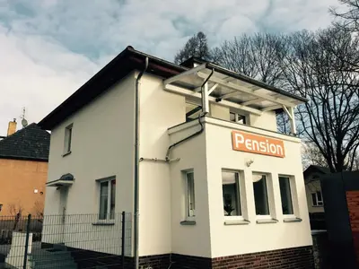Das Gebäude in dem sich die Ferienwohnung befindet