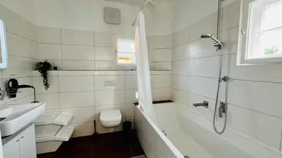 Ein Badezimmer in der Unterkunft Work & Stay- vollausgestattet mit Garten & Parkplatz