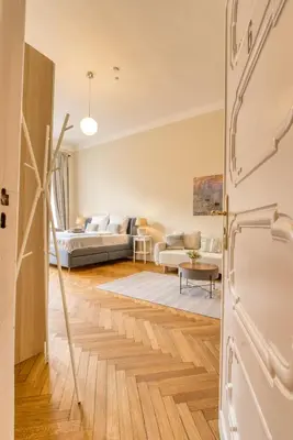 Ein Bett oder Betten in einem Zimmer der Unterkunft Jomi Stays, Brandenburgische Straße 16 - Wohnen beim Kurfürstendamm