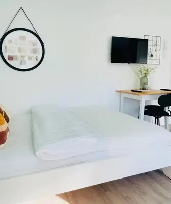 Ein Bett oder Betten in einem Zimmer der Unterkunft Studio Apartment 2 - Komfort & Günstig