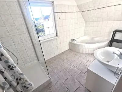 Ein Badezimmer in der Unterkunft Monteur-Haus Klettenberg Berlin Treptow, Altglienicke, Neukölln