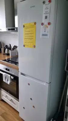 Küche/Küchenzeile in der Unterkunft Design Apartment, Klimaanlage, Parkplatz, Netflix & Disney, Dominos Pizza, Wallbox