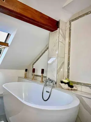 Ein Badezimmer in der Unterkunft Sonnige Dachgeschoss-Oase!