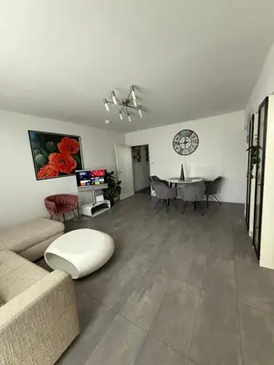 Ein Sitzbereich in der Unterkunft Attractive Flat near Charlottenburg & City Center