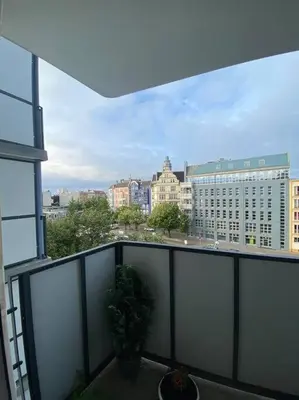 Ein Balkon oder eine Terrasse in der Unterkunft Attractive Flat near Charlottenburg & City Center