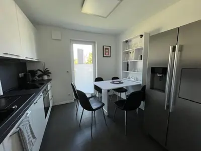 Küche/Küchenzeile in der Unterkunft Modernes Ferienhaus in Königs Wusterhausen