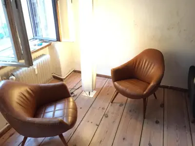Ein Sitzbereich in der Unterkunft Classy, bright Kreuzberg Apartment