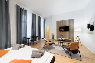 TV/Unterhaltungsangebot in der Unterkunft Grand Central City Apartments Mitte Museumsinsel