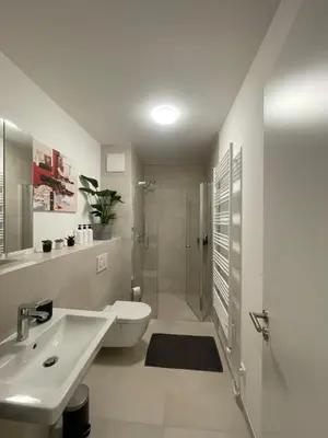 Ein Badezimmer in der Unterkunft Luxeriöses Penthouse Apartment am BER Flughafen