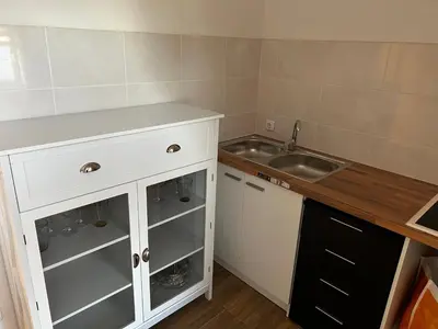 Küche/Küchenzeile in der Unterkunft Ferienwohnung in Seelow nähe polnische Grenze