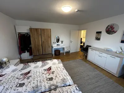 Ein Bett oder Betten in einem Zimmer der Unterkunft Kleine Ferienwohnung in Seelow