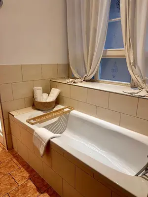 Ein Badezimmer in der Unterkunft cinderella.kreuzberg