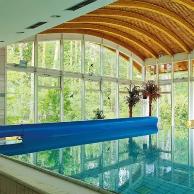 Der Swimmingpool an oder in der Nähe von Landsitz Hotel Templin
