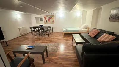 Ein Sitzbereich in der Unterkunft Krummestraße Berlin - Top Unterkunft in Charlottenburg !