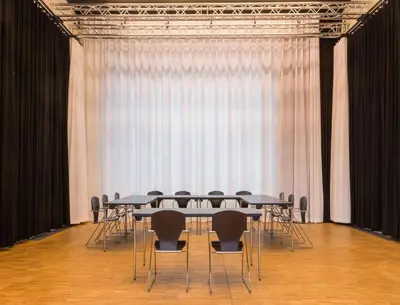 Der Geschäftsbereich oder Konferenzraum in der Unterkunft Seminarhaus S1516