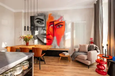 Ein Sitzbereich in der Unterkunft Trendy apartment at Ostkreuz