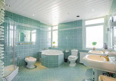 Ein Badezimmer in der Unterkunft Spacious Apartment in Strausberg - Sleeps 6