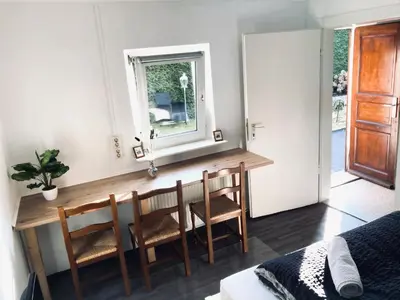 Ein Sitzbereich in der Unterkunft 3 Zimmer Haus nahe Airport BER