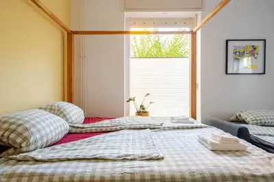 Ein Bett oder Betten in einem Zimmer der Unterkunft Modernes Studio in Berlin Weissensee