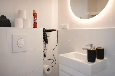 Ein Badezimmer in der Unterkunft SOLO STUDIO by Comfort Housing