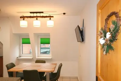 TV/Unterhaltungsangebot in der Unterkunft LODGE by Comfort Housing - 2 bedroom apartment