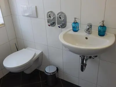 Ein Badezimmer in der Unterkunft Kleine Ferienwohnung Uchtenhagen in Bad Freienwalde