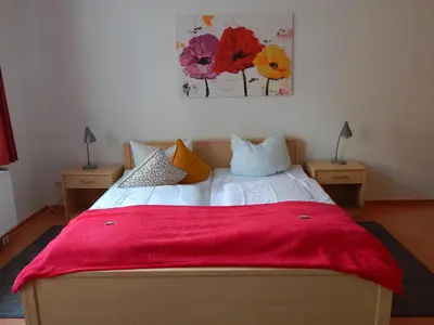 Ein Bett oder Betten in einem Zimmer der Unterkunft Kleine Ferienwohnung Uchtenhagen in Bad Freienwalde