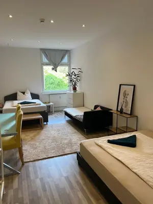Ein Bett oder Betten in einem Zimmer der Unterkunft Happy Home shared apartment
