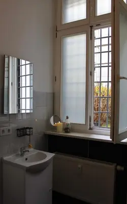 Ein Badezimmer in der Unterkunft Appartement im Szenekiez