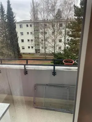 Ein Balkon oder eine Terrasse in der Unterkunft Checkpoint Charm Berlin Neukölln