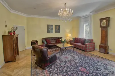 Ein Sitzbereich in der Unterkunft Holiday Berlin Apartments