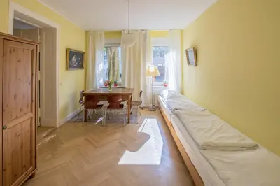 Ein Bett oder Betten in einem Zimmer der Unterkunft Holiday Berlin Apartments
