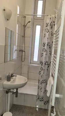 Ein Badezimmer in der Unterkunft Green Apartment KM2 XL Studio with terrace