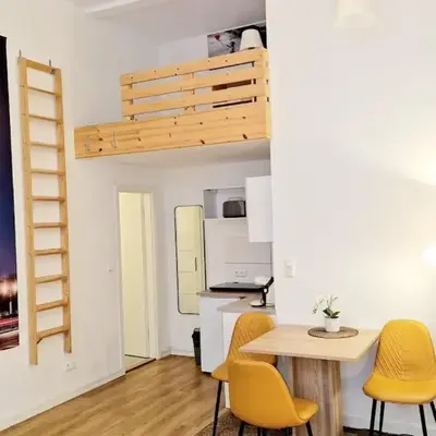 Green Apartment KM2 XL Studio with terrace